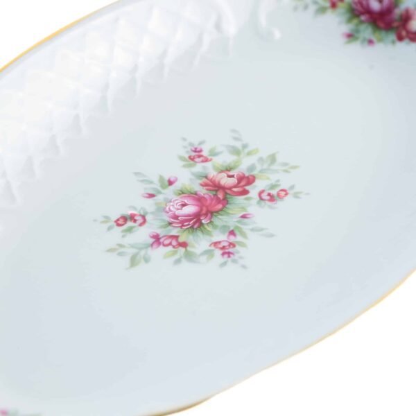 15_BIDASOA_IRINA_RABANERA.jpg Juego de Rabaneras de Porcelana Blanca (2 piezas) con Diseño Floral y Filo Dorado Fuente para Guarnición, Aperitivos o Salsas .Colección Bidasoa original.