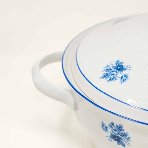 Sopera de porcelana blanca Lubeck  blue 2,5 l