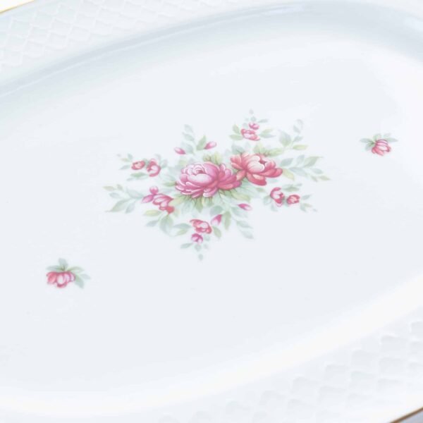 Fuente de porcelana Bidasoa Irina ovalada con filo dorado y flores