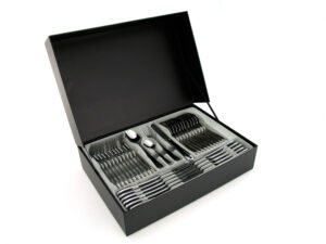 Caja-02-scaled-1.jpg Cubertería Amsterdam 1235 (75 Piezas) Acero Inoxidable, Set Completo con Cucharones de Servir y Estuche de Lujo, Diseño Profesional y Elegante