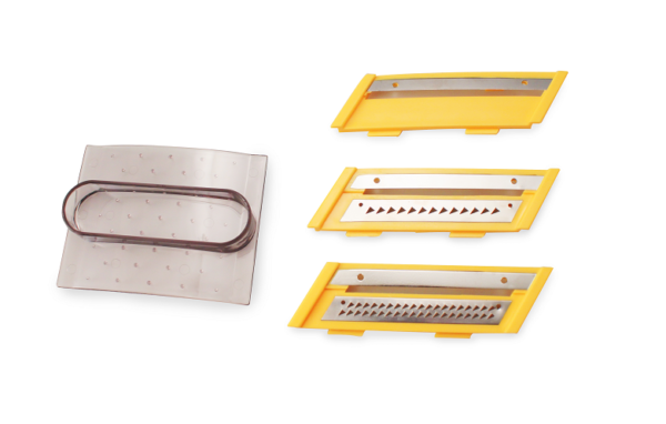 Rallador-profesional-circus-4.png CRC Rallador Mandolina Circus, 3 cuchillas intercambiables de acero inoxidable con lámina escurridora y protector de mano, 28 x 14 cm, amarillo