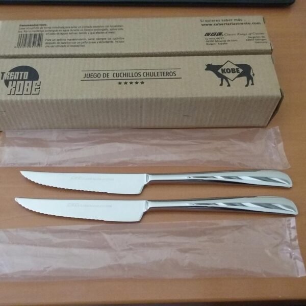 chuleteros-kobe.jpg Set de 2 Cuchillos Chuleteros de Acero Inoxidable Trento Kobe – Corte Preciso y Estilo Profesional