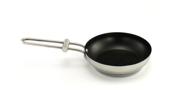 sarten-16cm-napoles-acero-inoxidable-scaled-1.jpg Sartén Nápoles 16 cm – Acero Inoxidable con Recubrimiento Antiadherente, Apta para Inducción y Lavavajillas, Fondo Termodifusor