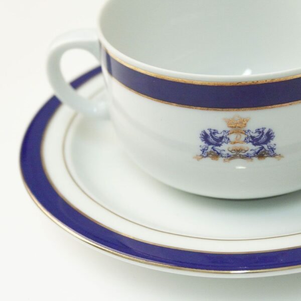 sin-titulo-1.jpg Juego de boles consomé de porcelana blanca (24 piezas) Duisburg, 12 boles consomé con asas (35 cl), 12 platillos para tazas, azul cobalto y filo de oro