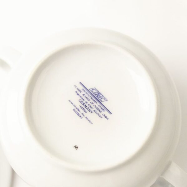 sin-titulo-2.jpg Juego de boles consomé de porcelana blanca (24 piezas) Duisburg, 12 boles consomé con asas (35 cl), 12 platillos para tazas, azul cobalto y filo de oro