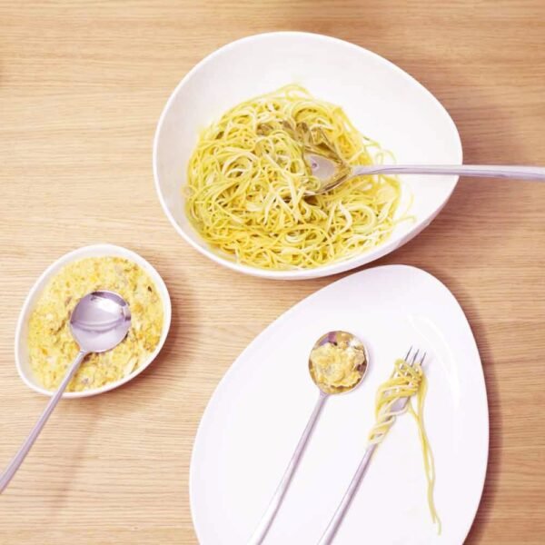 trento-pasta-ovum_5.jpg Set de Cubiertos para Pasta Trento (18 Piezas) Acero Inoxidable Pulido Espejo, 6 Tenedores, 6 Cucharas, 1 Cucharón, 2 Platos, 1 Ensaladera y 2 Boles