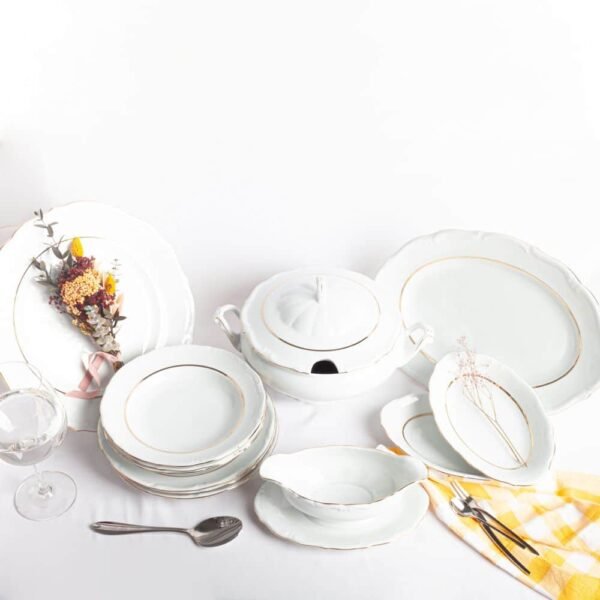 vajialla-rhein-a-1000x1000-49.jpg Juego de vajilla de porcelana blanca con filo de oro (18 piezas) Rhein, 6 platos llanos, 6 platos hondos, 6 platos de postre