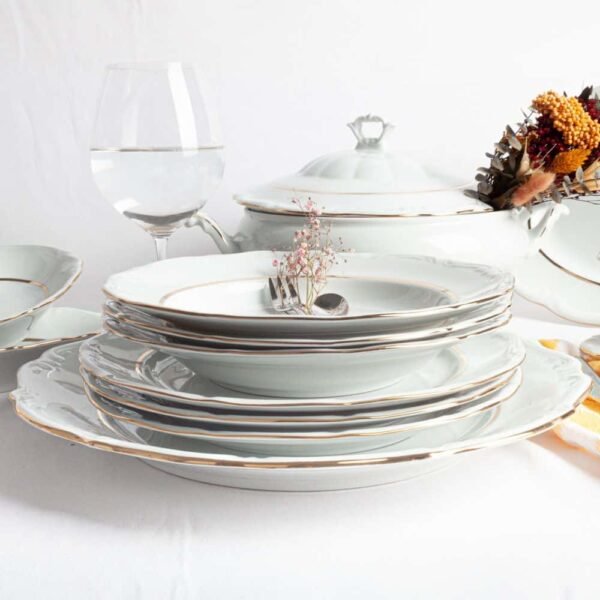 vajialla-rhein-a-1000x1000-55.jpg Juego de vajilla de porcelana blanca con filo de oro (18 piezas) Rhein, 6 platos llanos, 6 platos hondos, 6 platos de postre