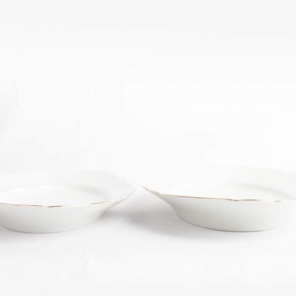 vajillasena-fuentes-1000x1000-18.jpg Juego de bandejas de porcelana blanca (2 piezas) Sena, 1 bandeja grande (37 cm), 1 bandeja pequeña (33 cm)