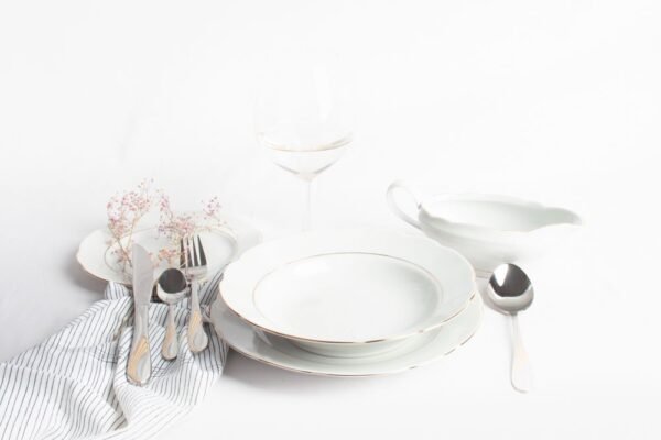 Salsera de porcelana blanca con filo de oro (1piezas) Sena